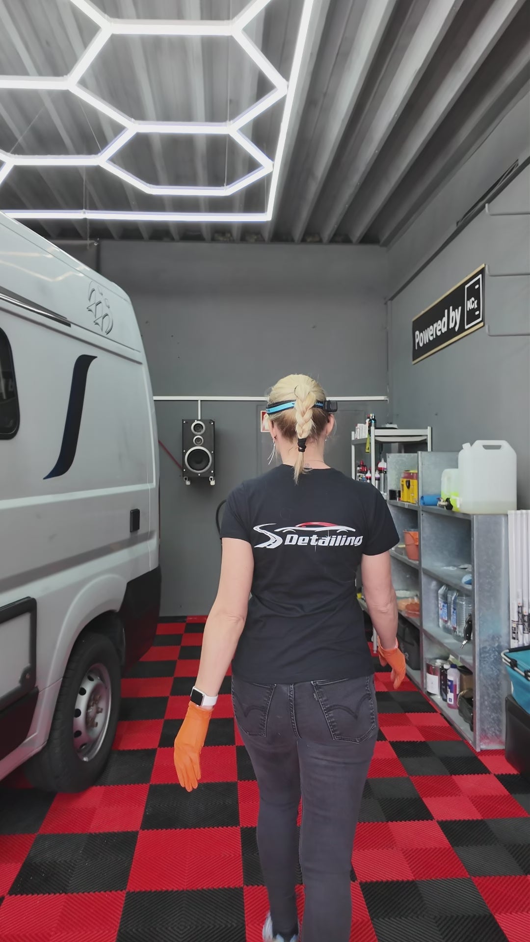 <span class='visually-hidden'>Video laden: </span>5